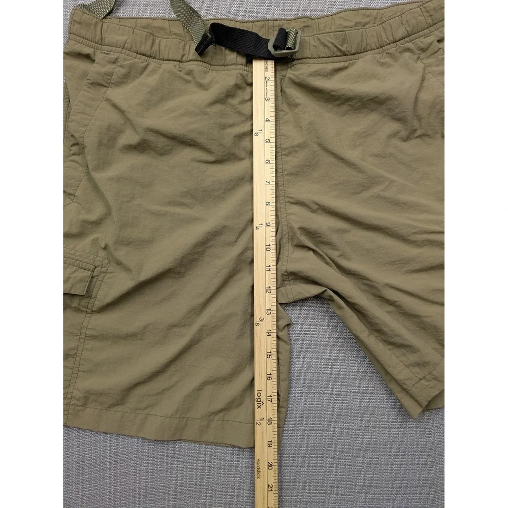 Columbia Cargo Shorts Mens Medium Beige Nylon Belted Elastic Waist 9 Inseam